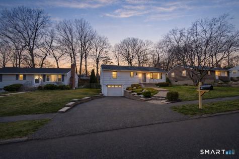 9 Cobblers Lane Norwalk CT 06851