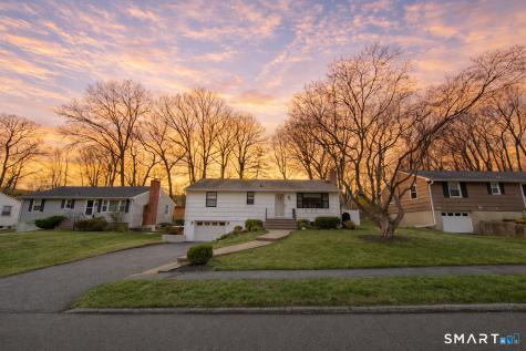 9 Cobblers Lane Norwalk CT 06851