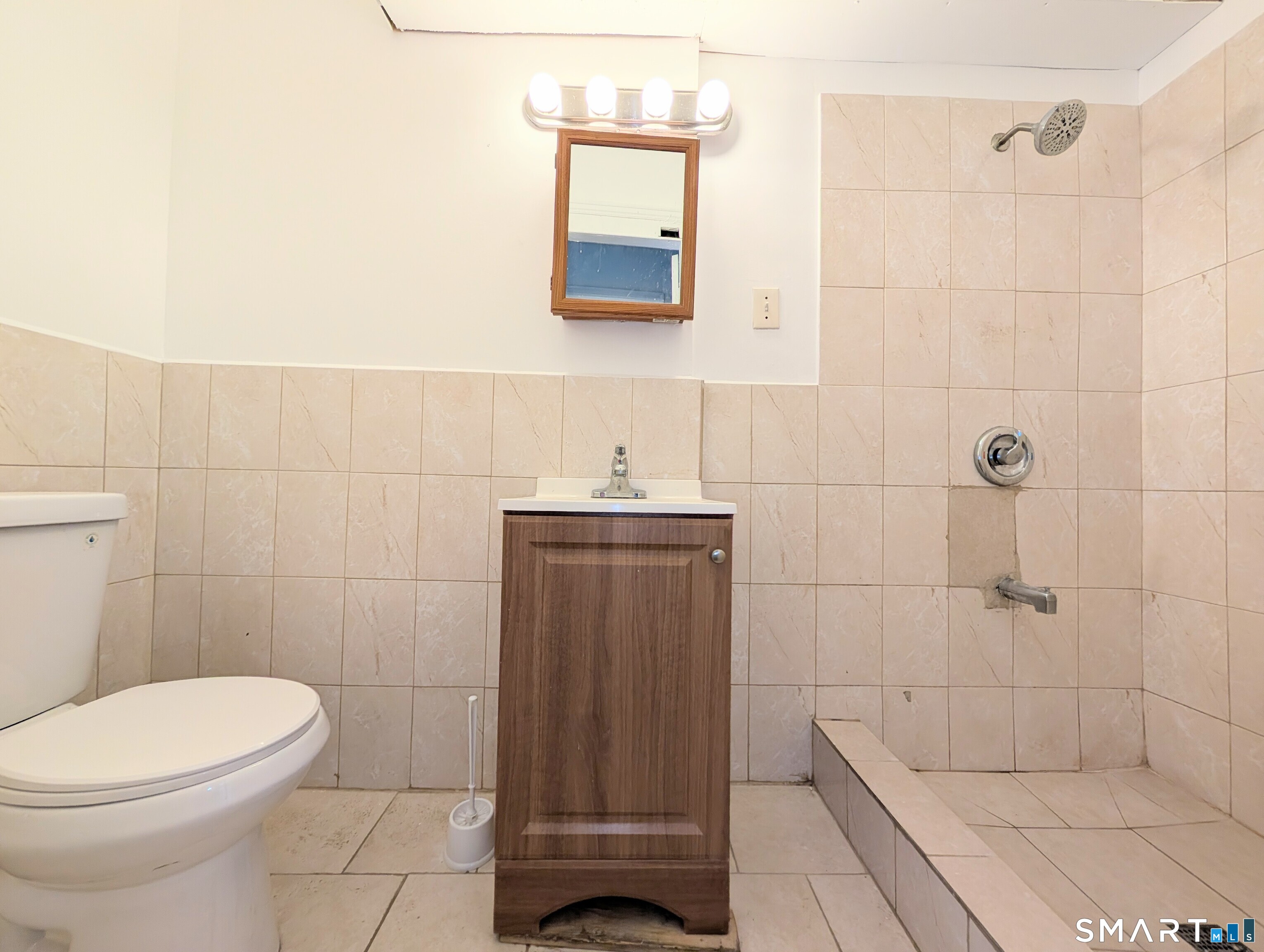 107 Catherine Street Bridgeport CT 06604
