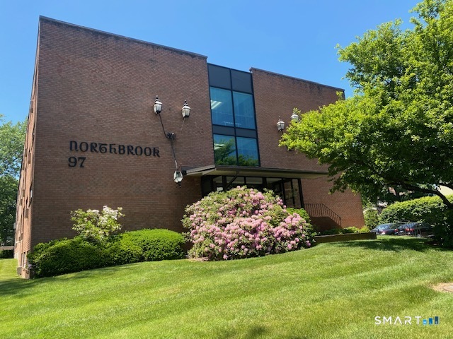 97 South Main Street West Hartford CT 06107
