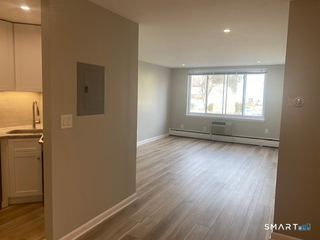 97 South Main Street West Hartford CT 06107