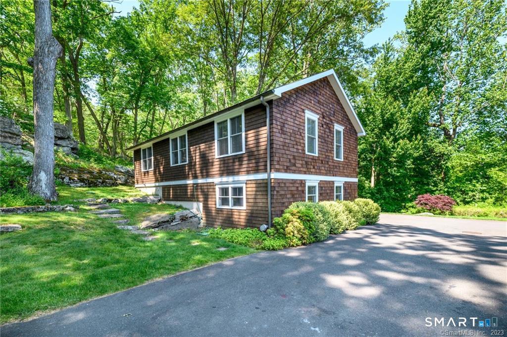 102 Ladder Hill North Road Weston CT 06883