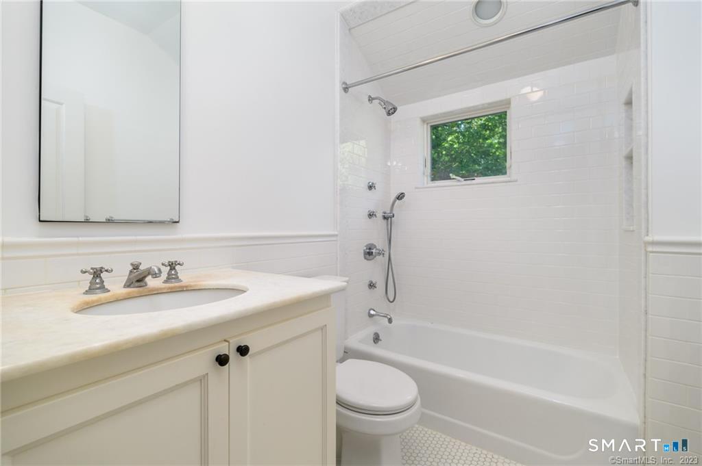 102 Ladder Hill North Road Weston CT 06883