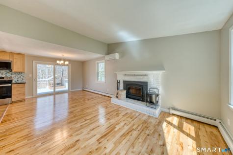371 Warrenville Road Mansfield CT 06250