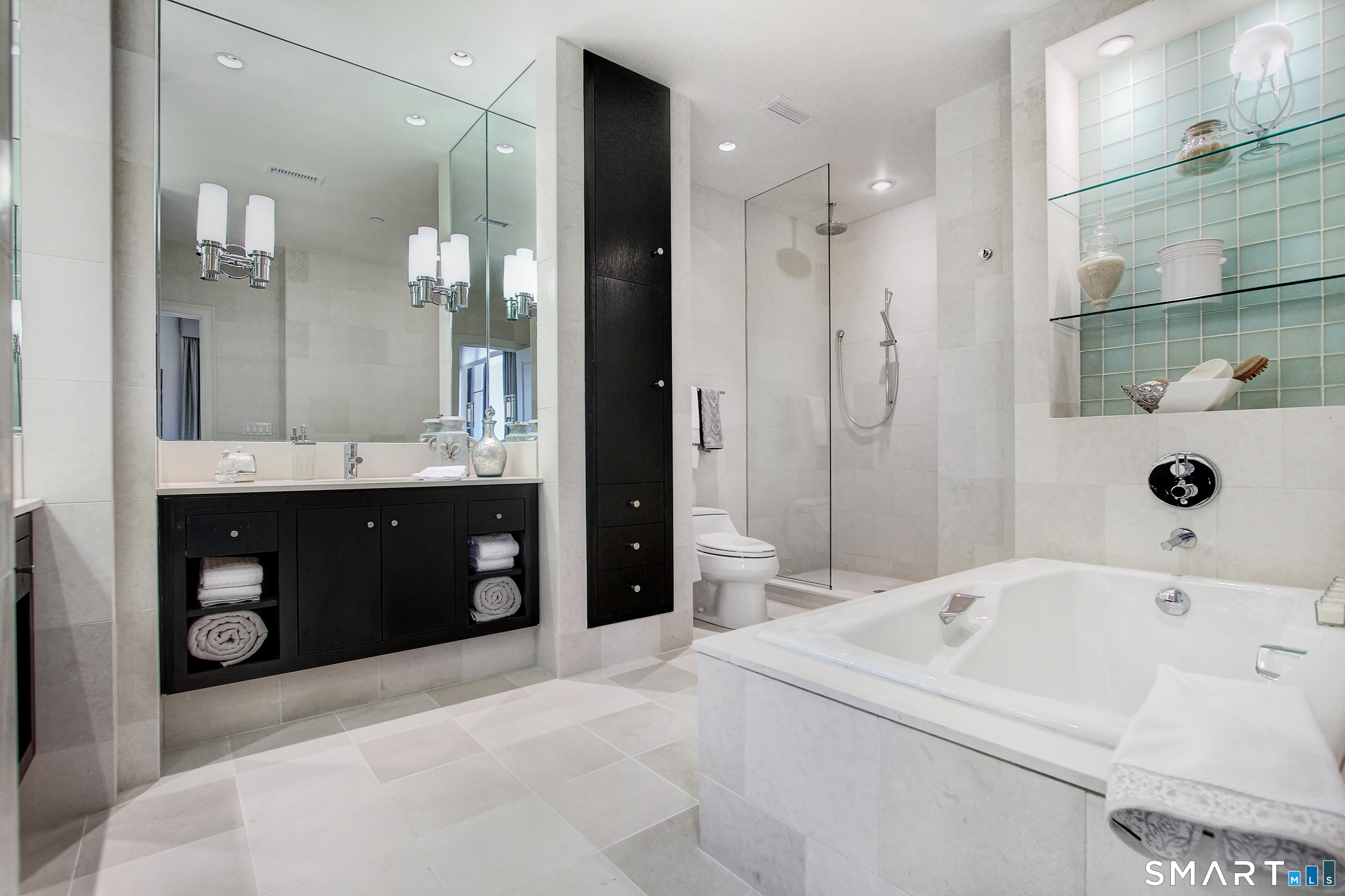 100 Parrott Drive Shelton CT 06484