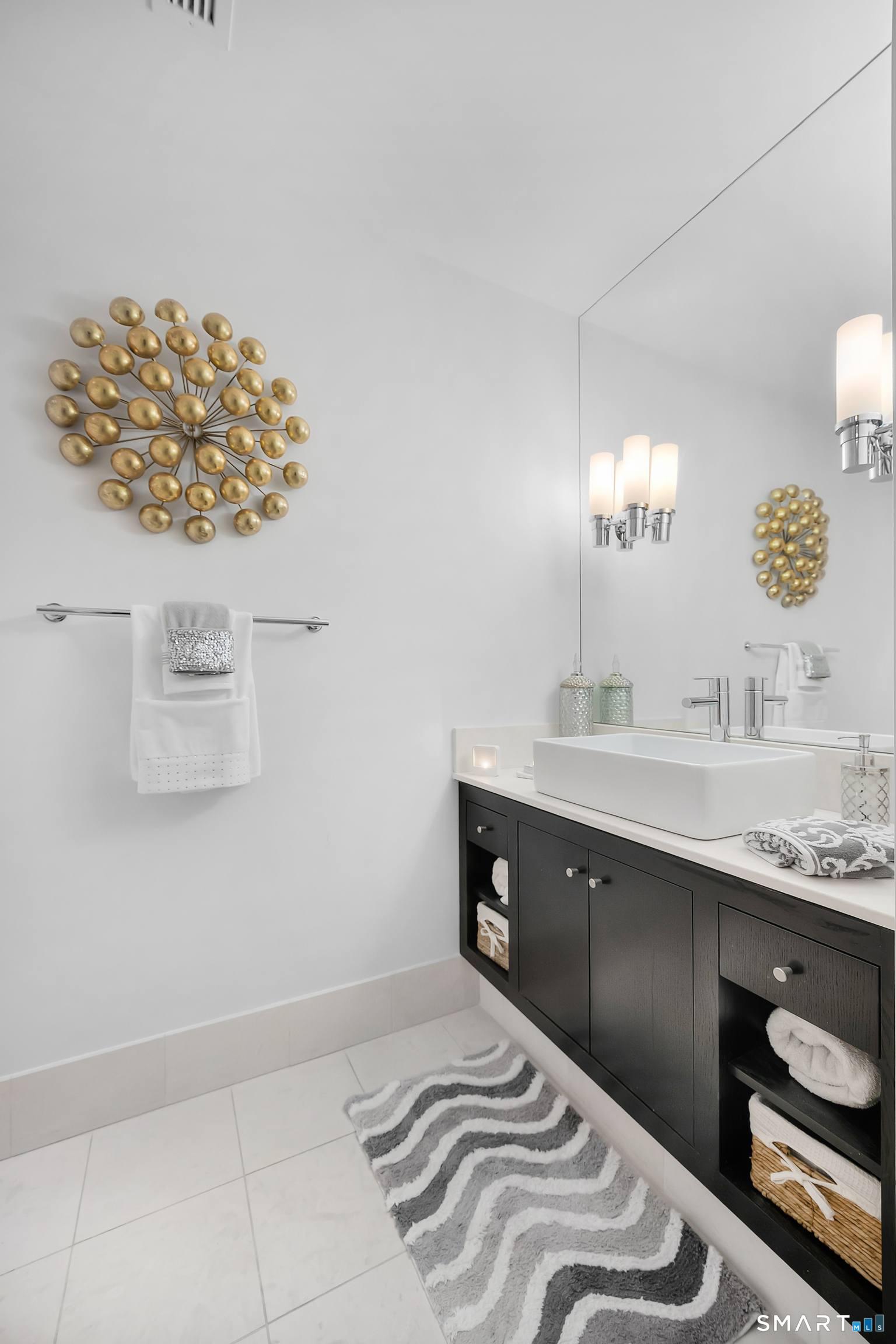100 Parrott Drive Shelton CT 06484