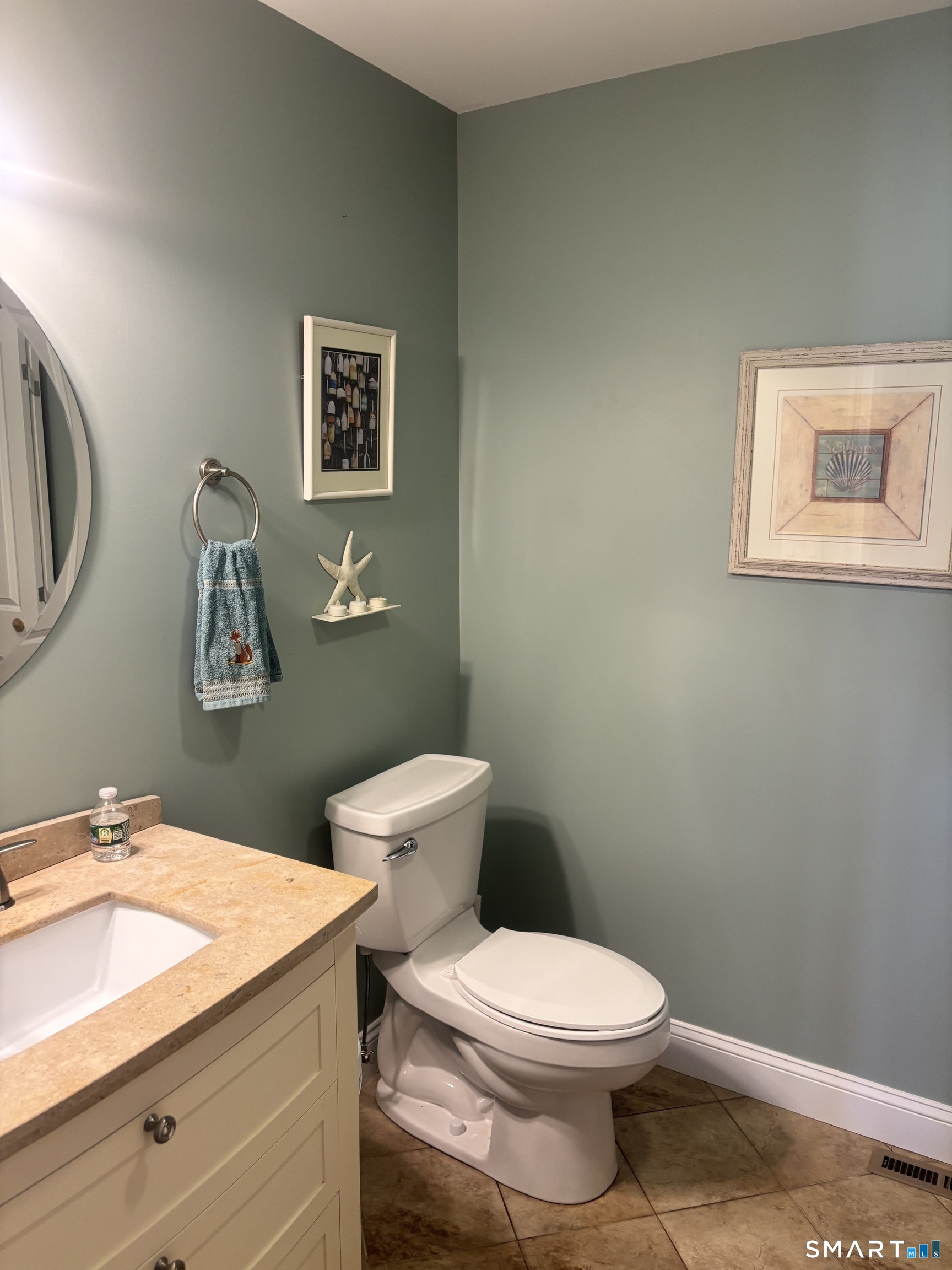 138 Old Black Point Road East Lyme CT 06357