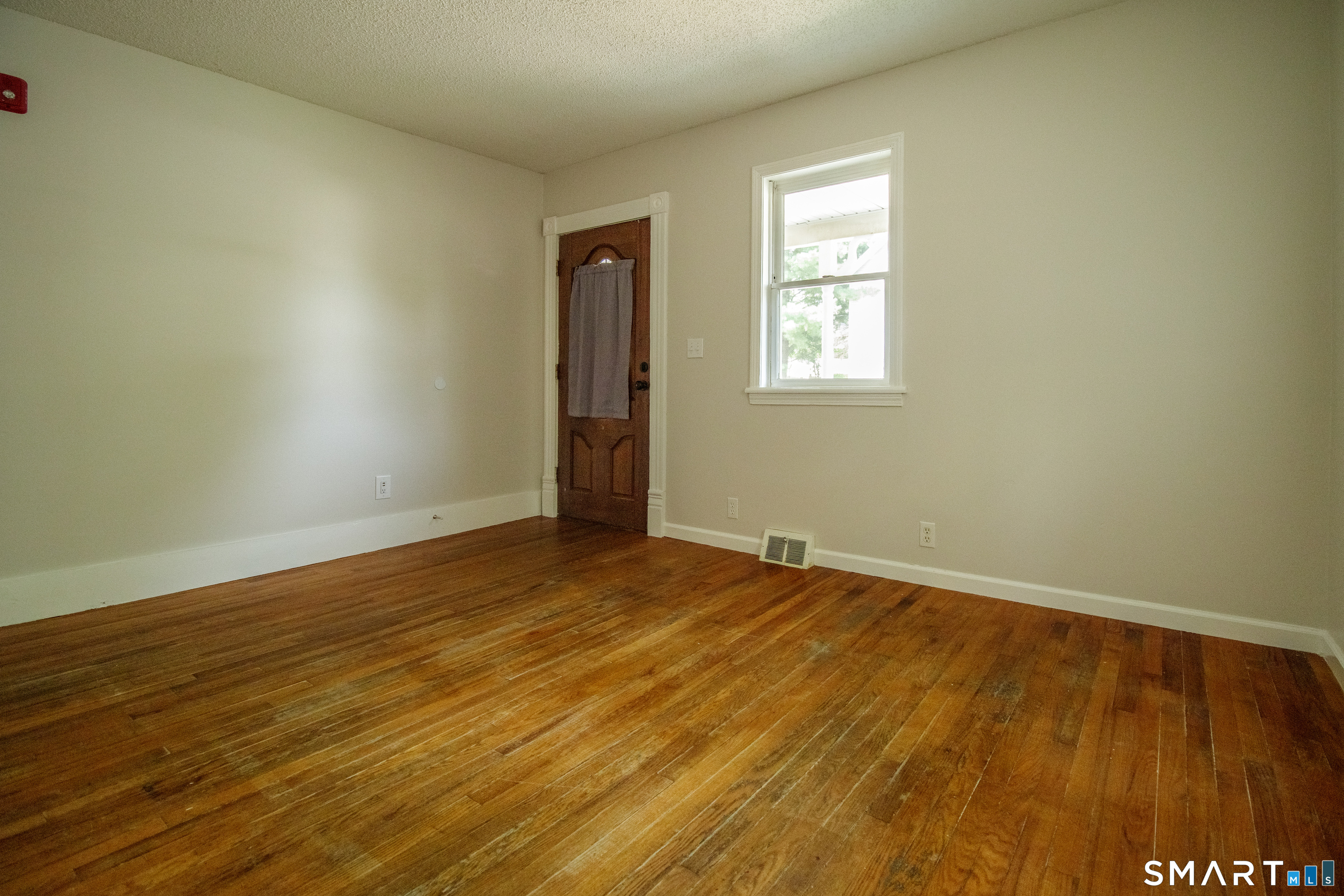 13 Ingraham Place Bristol CT 06010