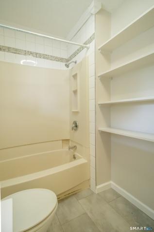 13 Ingraham Place Bristol CT 06010