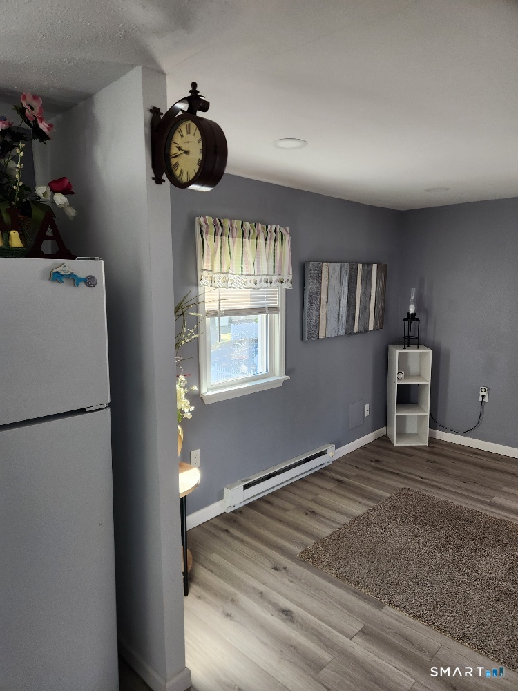 16 Breen Avenue Old Lyme CT 06371