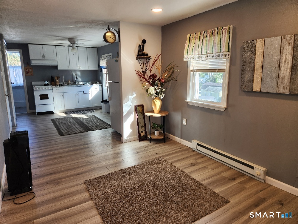 16 Breen Avenue Old Lyme CT 06371
