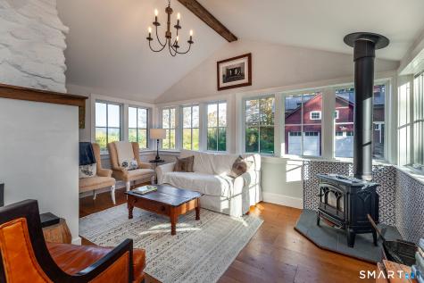 76 North Street Roxbury CT 06783