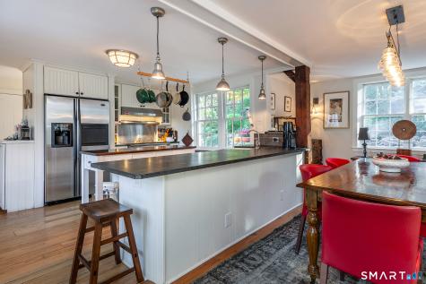 76 North Street Roxbury CT 06783