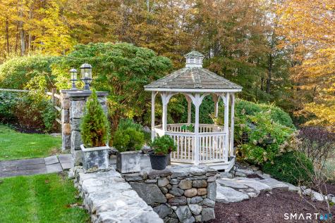 76 North Street Roxbury CT 06783