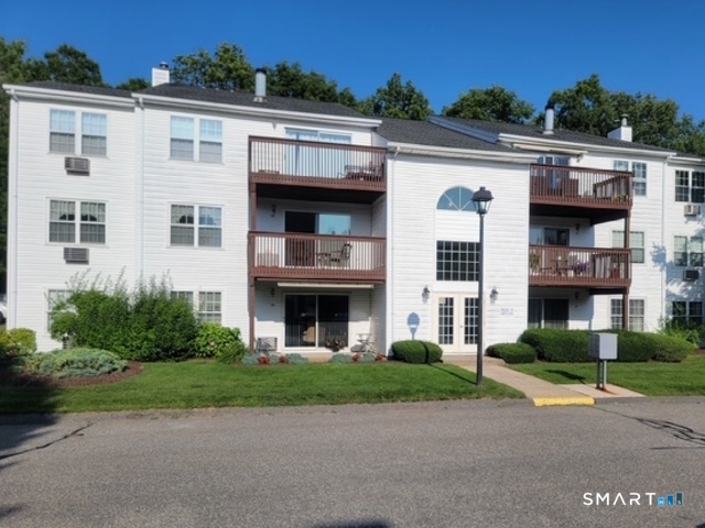 59 Rockledge Loop Torrington CT 06790