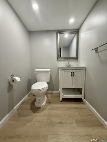 110 Collett Street North Haven CT 06473