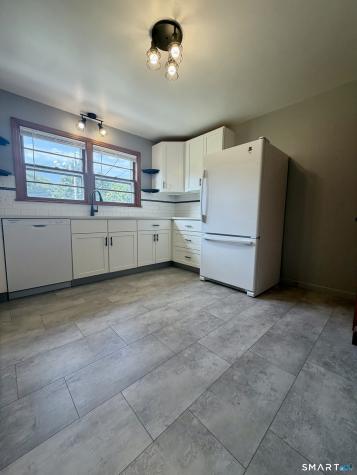 110 Collett Street North Haven CT 06473