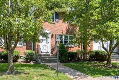 45 Brandywine Lane Suffield CT 06078