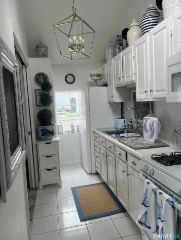 Essex CT 06426