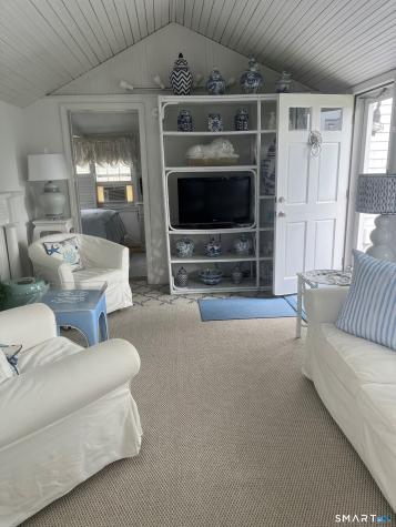 Essex CT 06426