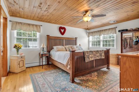 51 West Lake Avenue Guilford CT 06437