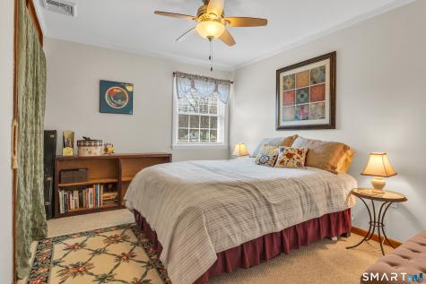 51 West Lake Avenue Guilford CT 06437