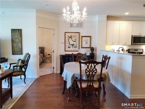424 Center Meadow Lane Danbury CT 06810