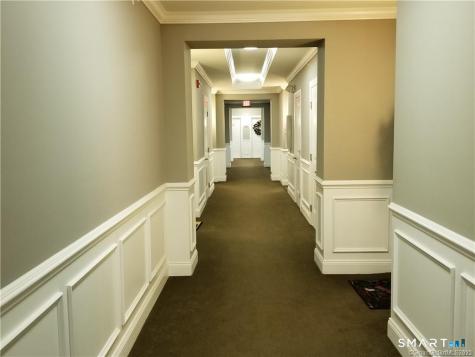 424 Center Meadow Lane Danbury CT 06810