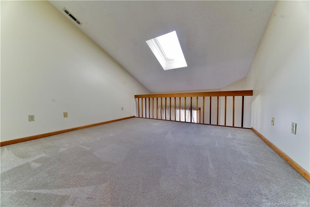 107 Ivy Lane South Windsor CT 06074
