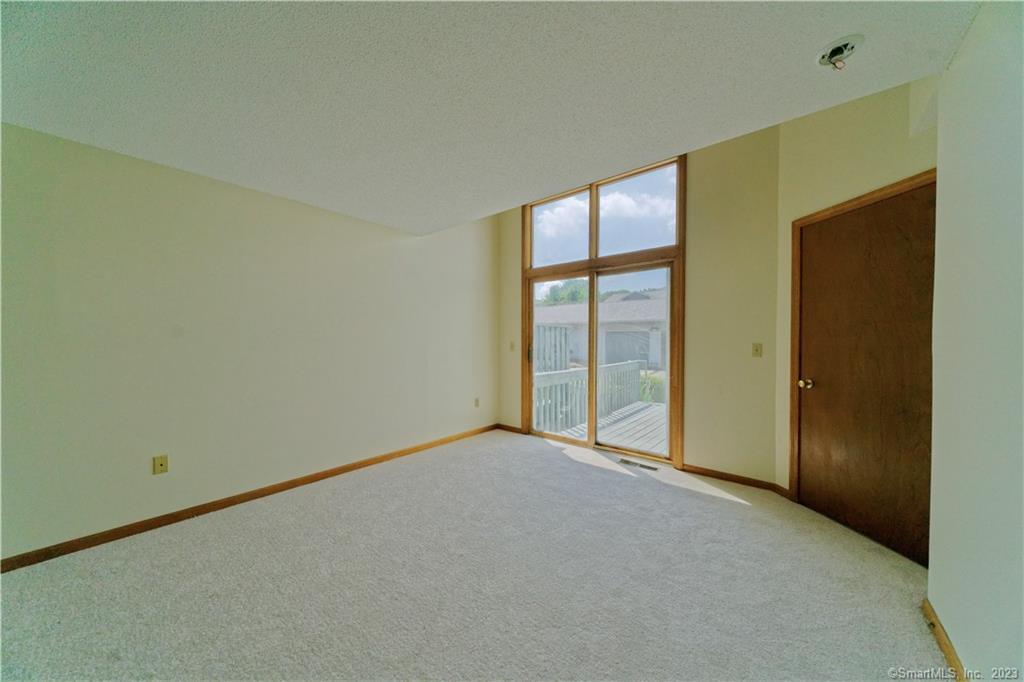 107 Ivy Lane South Windsor CT 06074