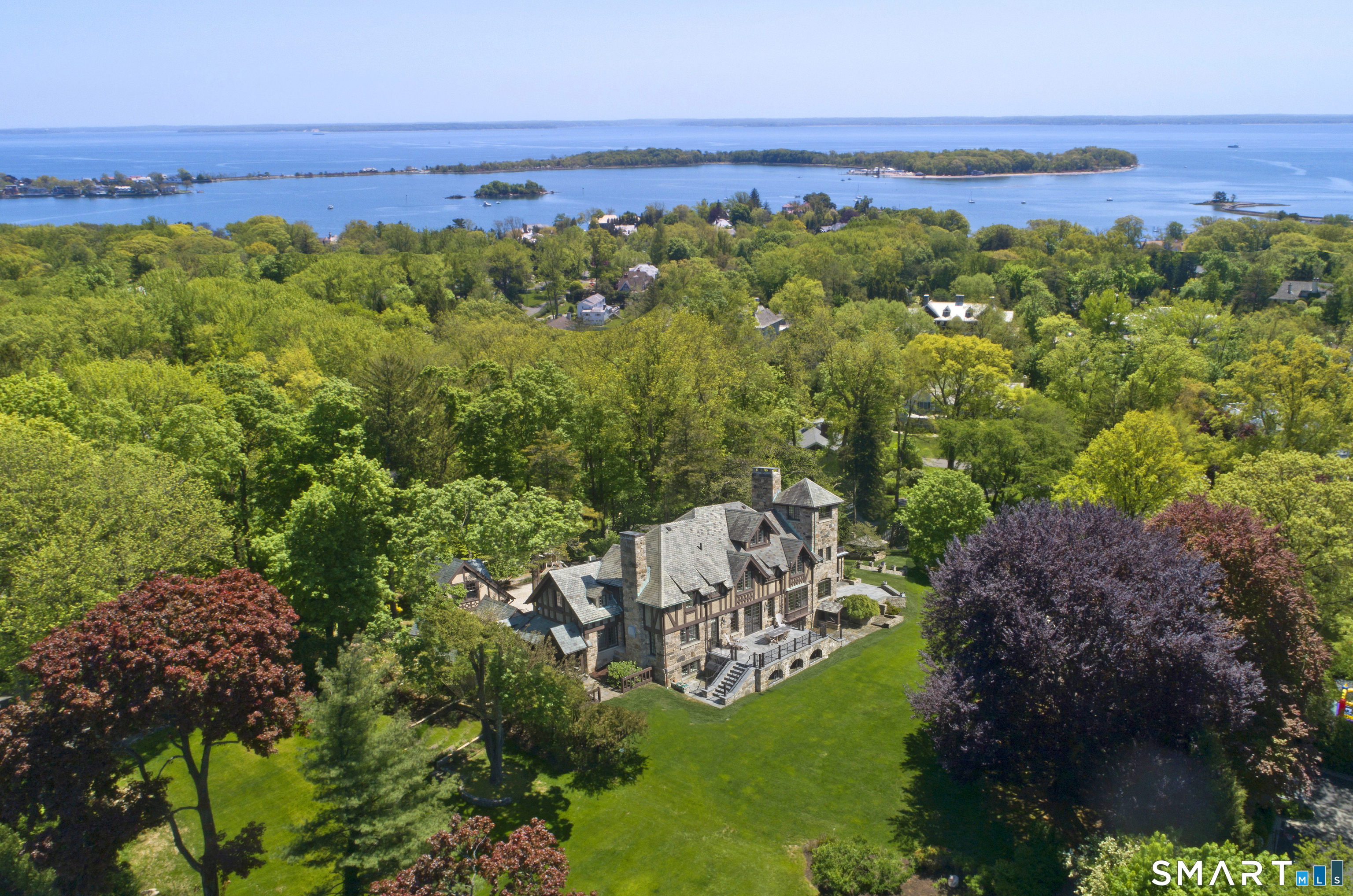 47 Carriglea Drive Greenwich CT 06878