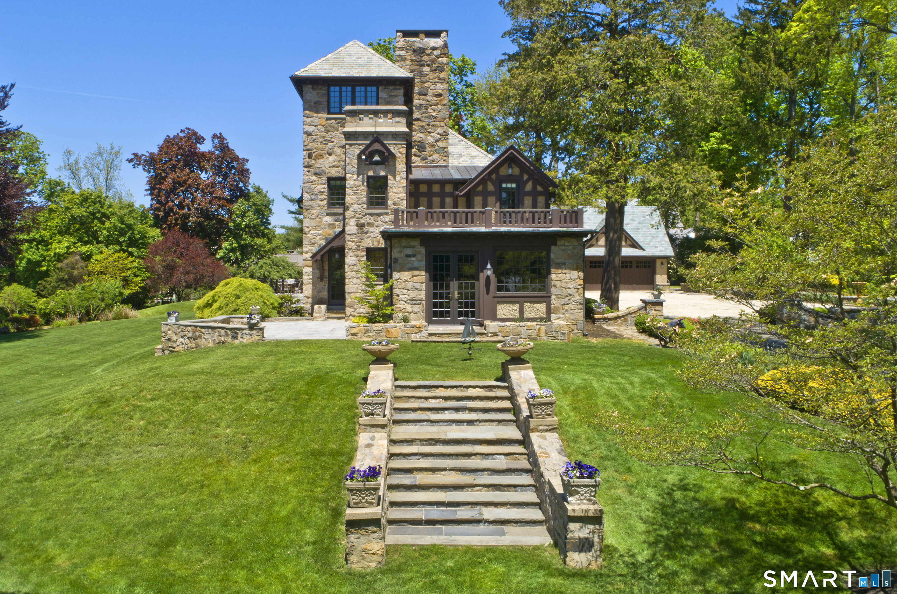 47 Carriglea Drive Greenwich CT 06878