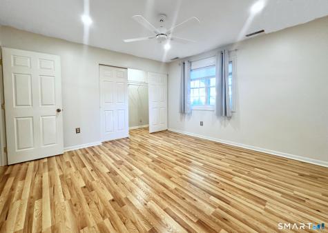 153 Penn Common Milford CT 06460