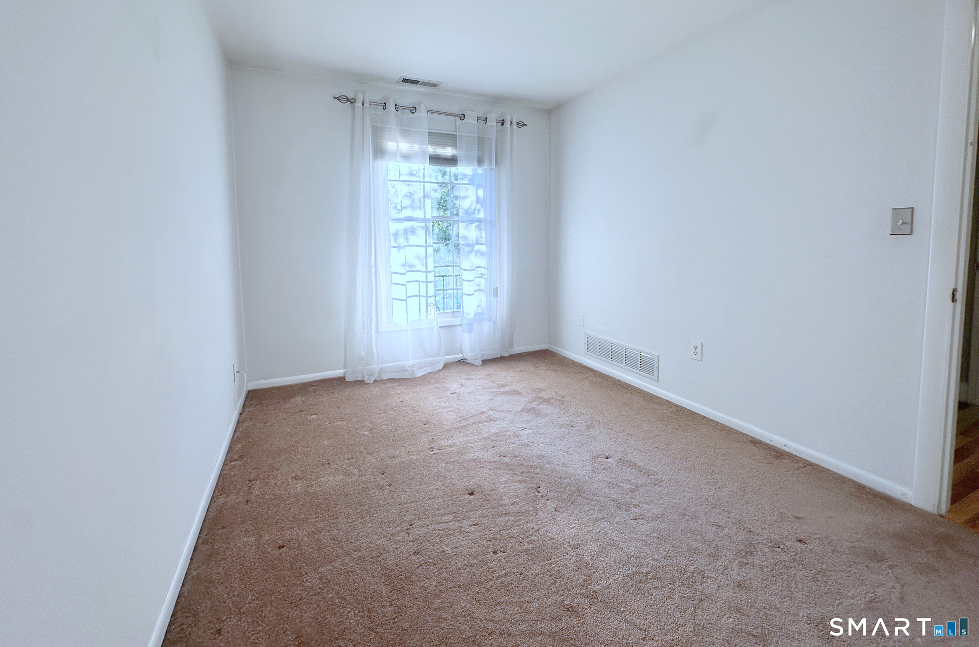 153 Penn Common Milford CT 06460
