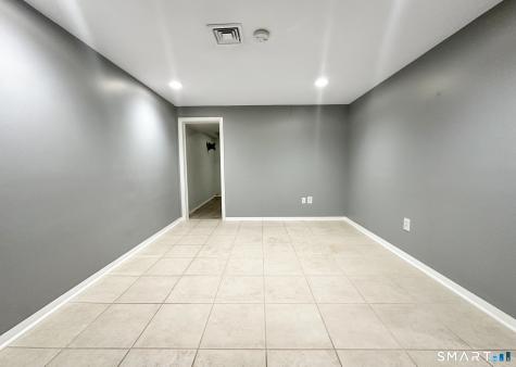 153 Penn Common Milford CT 06460