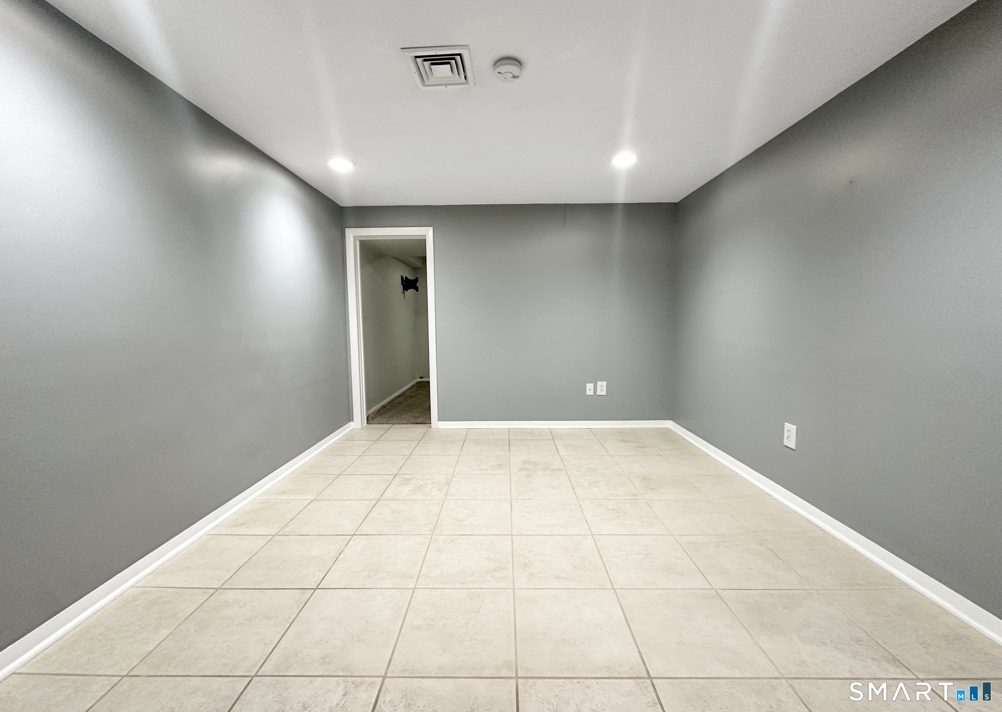 153 Penn Common Milford CT 06460