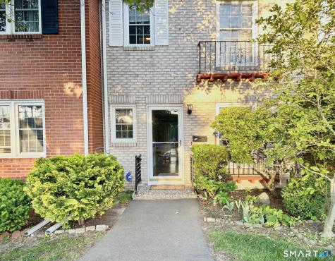 153 Penn Common Milford CT 06460