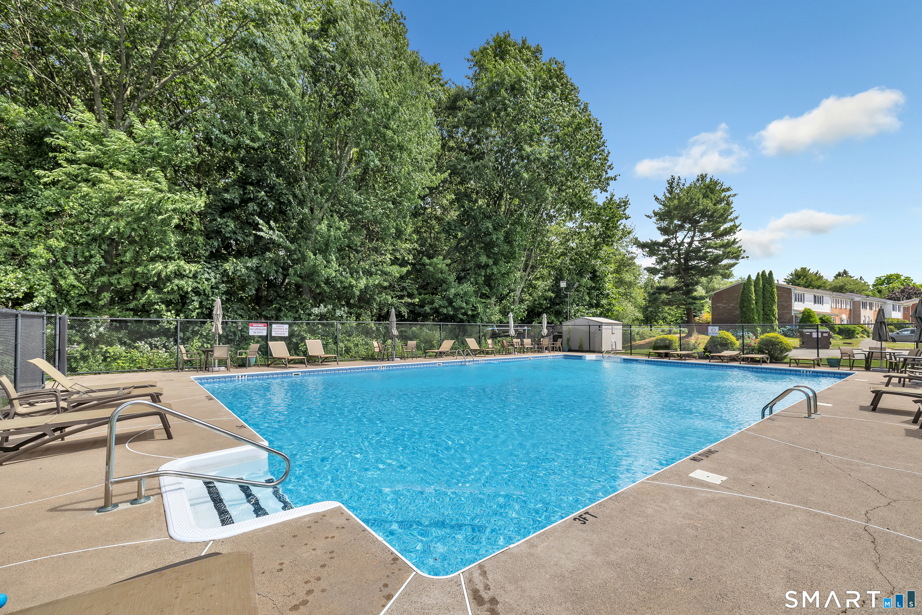 153 Penn Common Milford CT 06460
