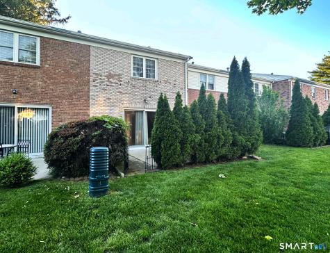 153 Penn Common Milford CT 06460
