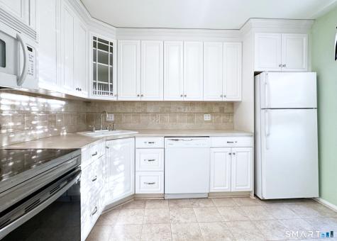 153 Penn Common Milford CT 06460