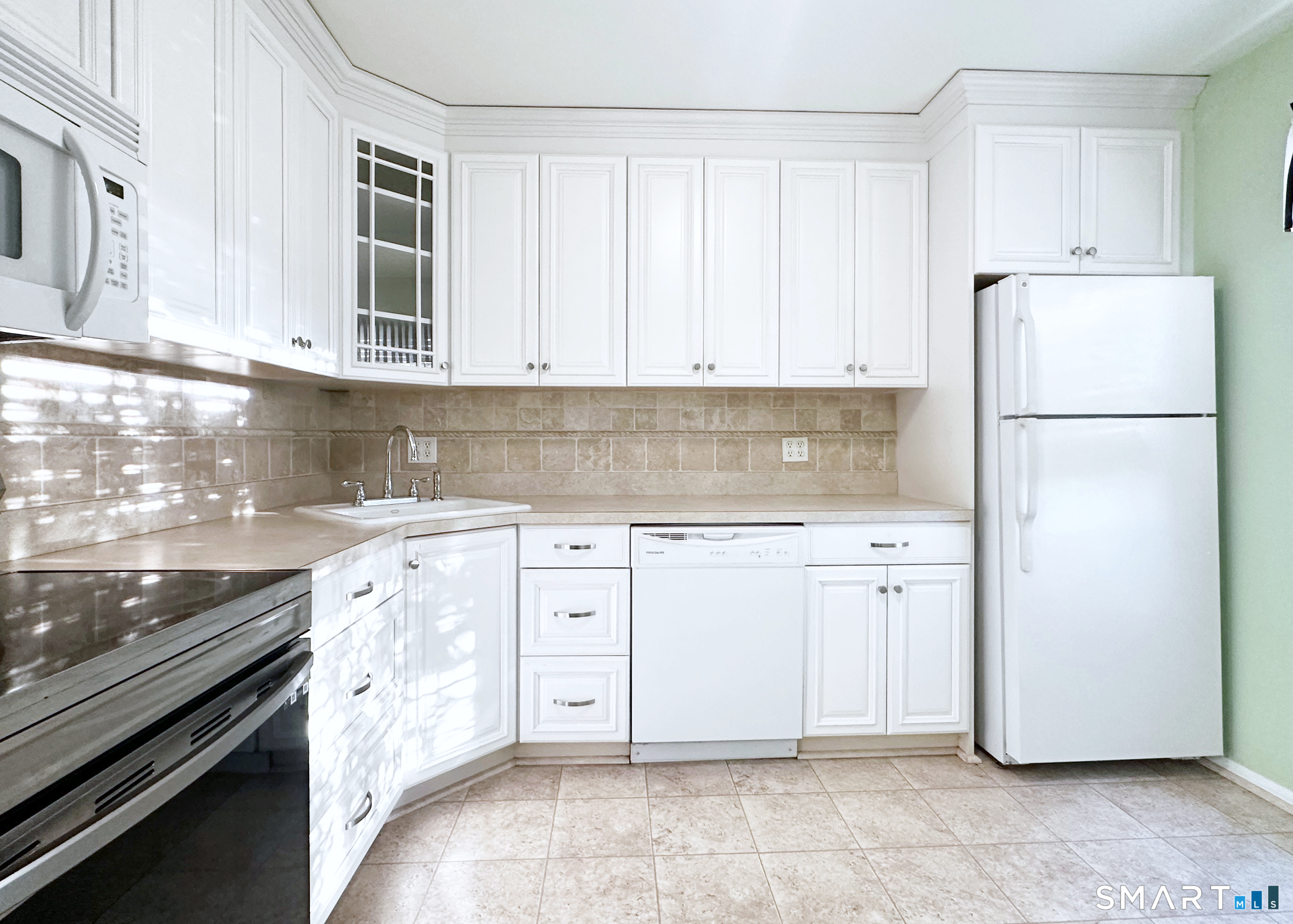 153 Penn Common Milford CT 06460