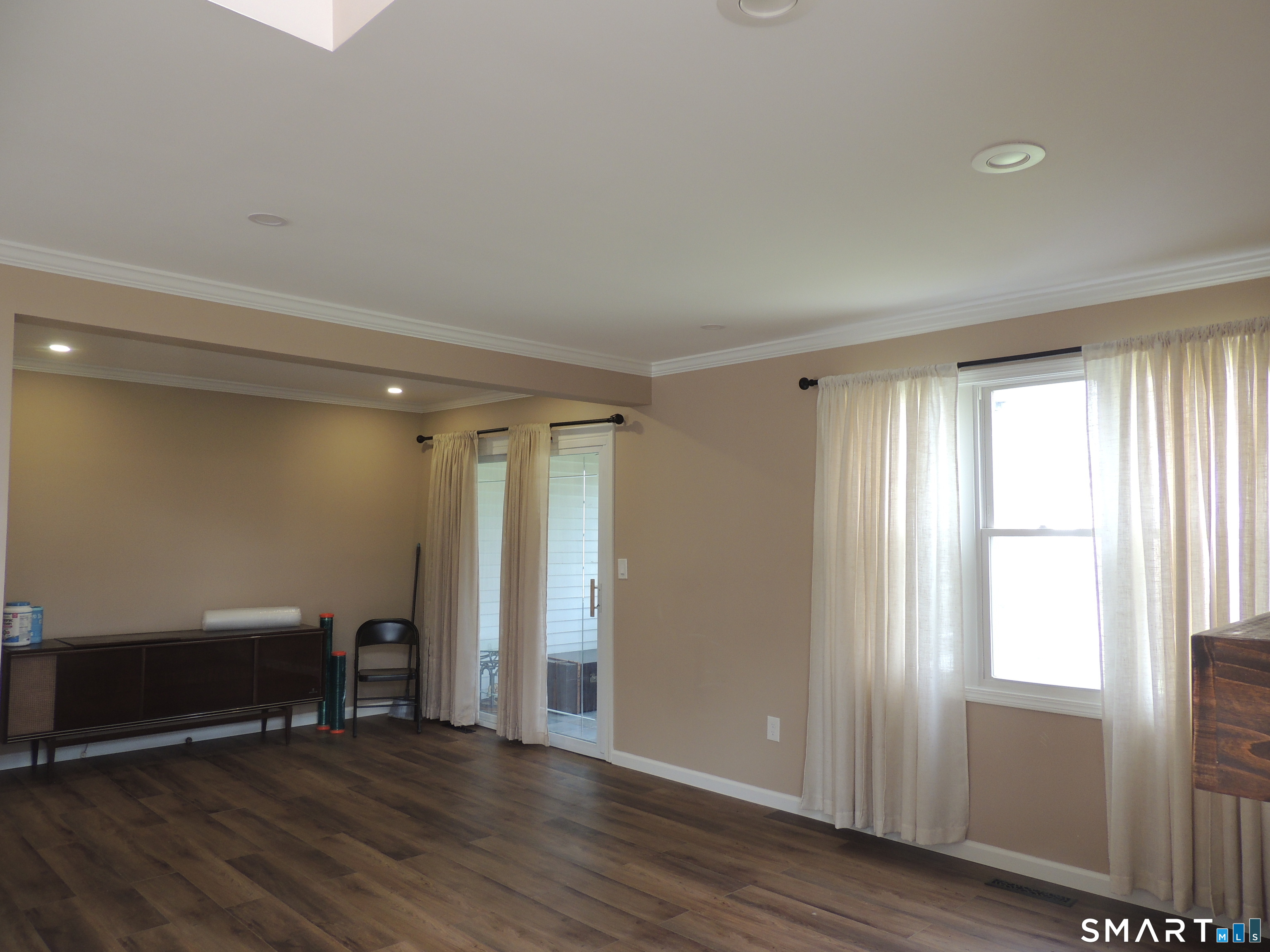 124 South Montowese Street Branford CT 06405