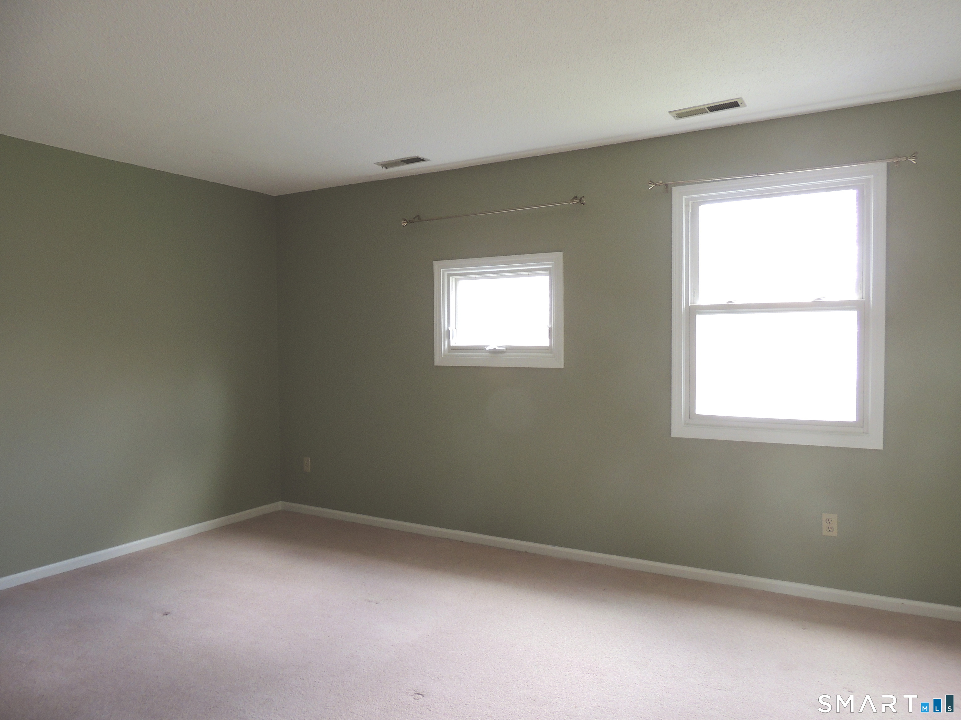 124 South Montowese Street Branford CT 06405