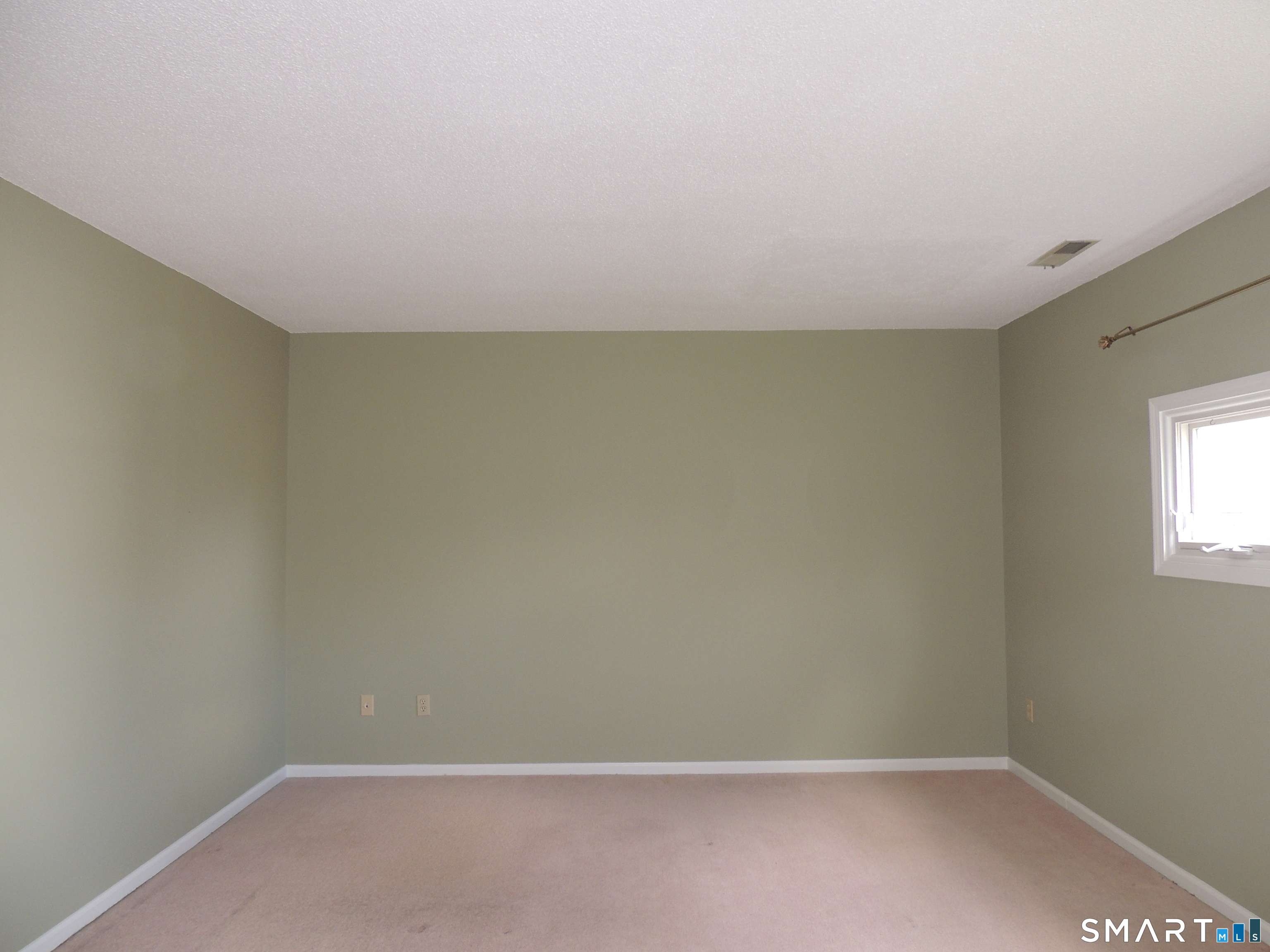 124 South Montowese Street Branford CT 06405