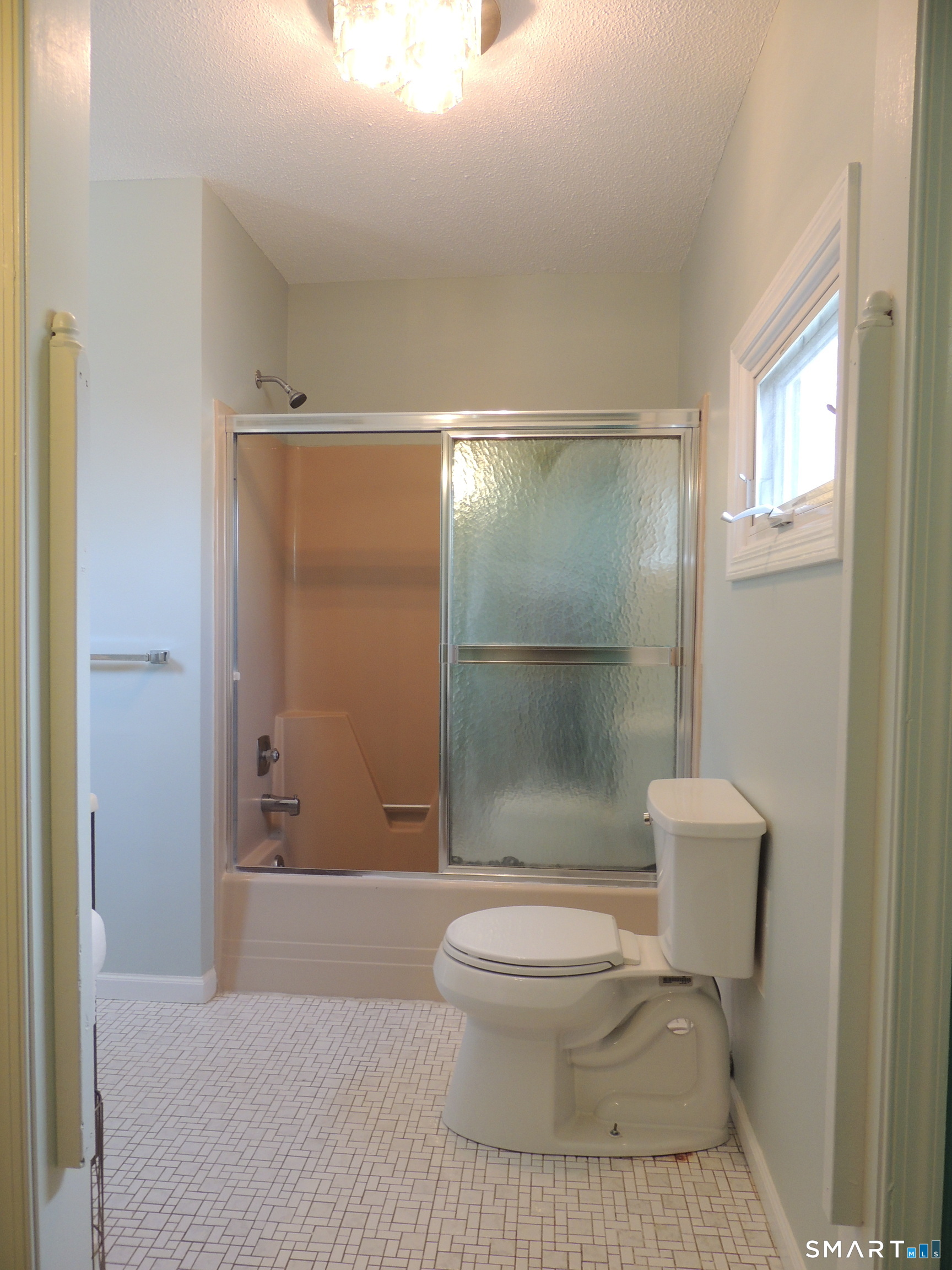 124 South Montowese Street Branford CT 06405