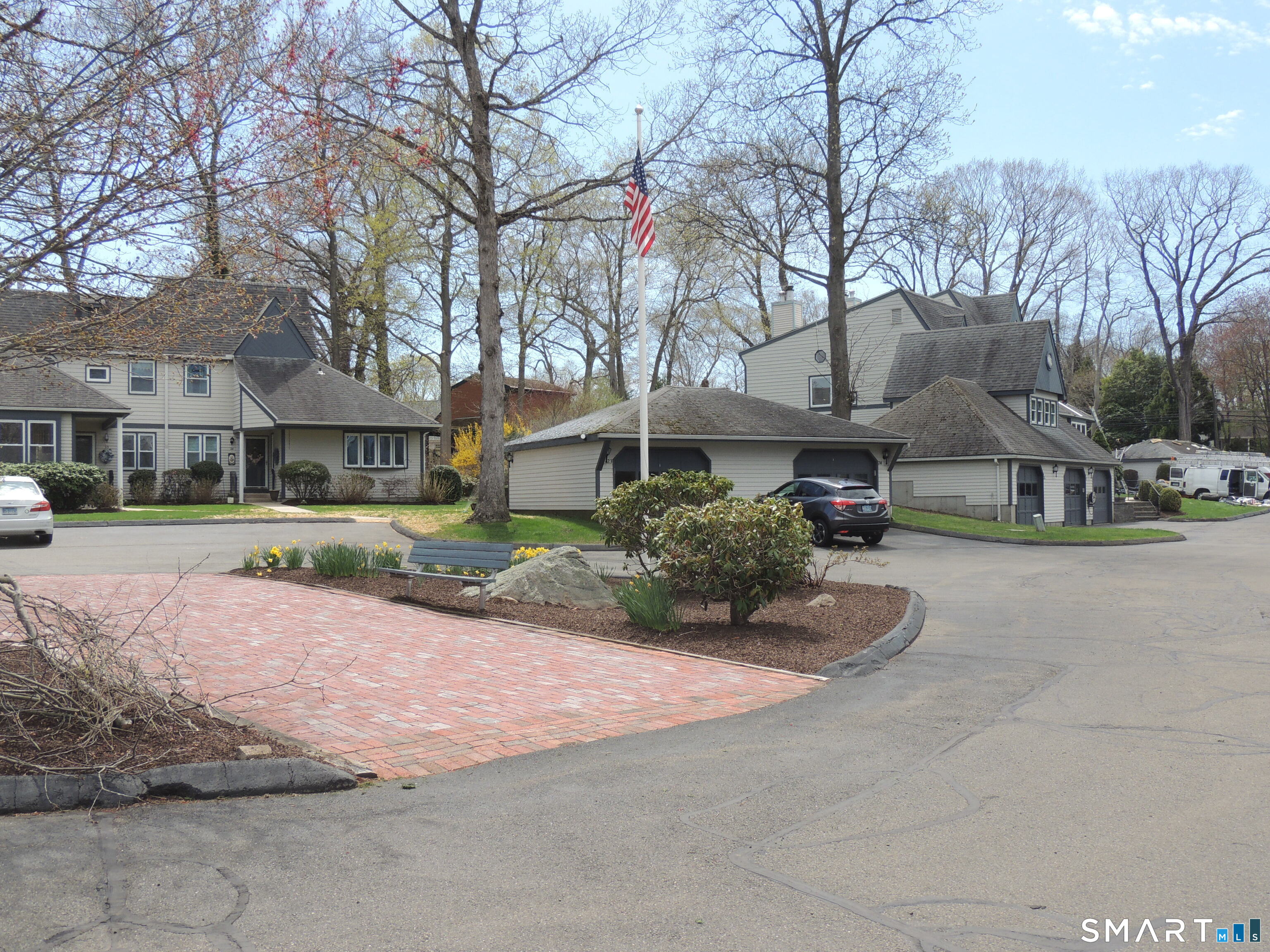 124 South Montowese Street Branford CT 06405