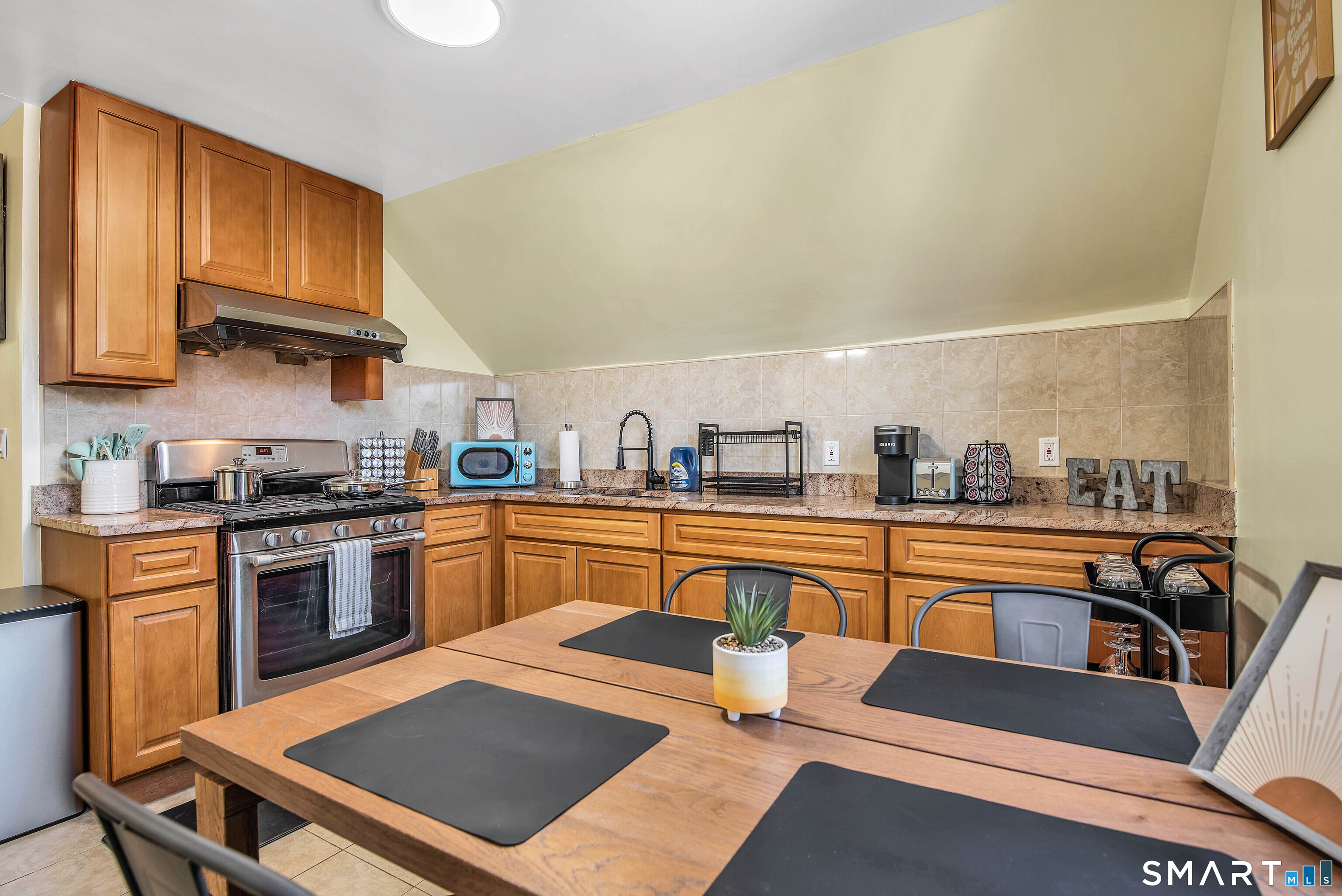 31 Canner Street New Haven CT 06511