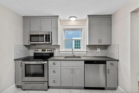 223 Townsend Avenue New Haven CT 06512