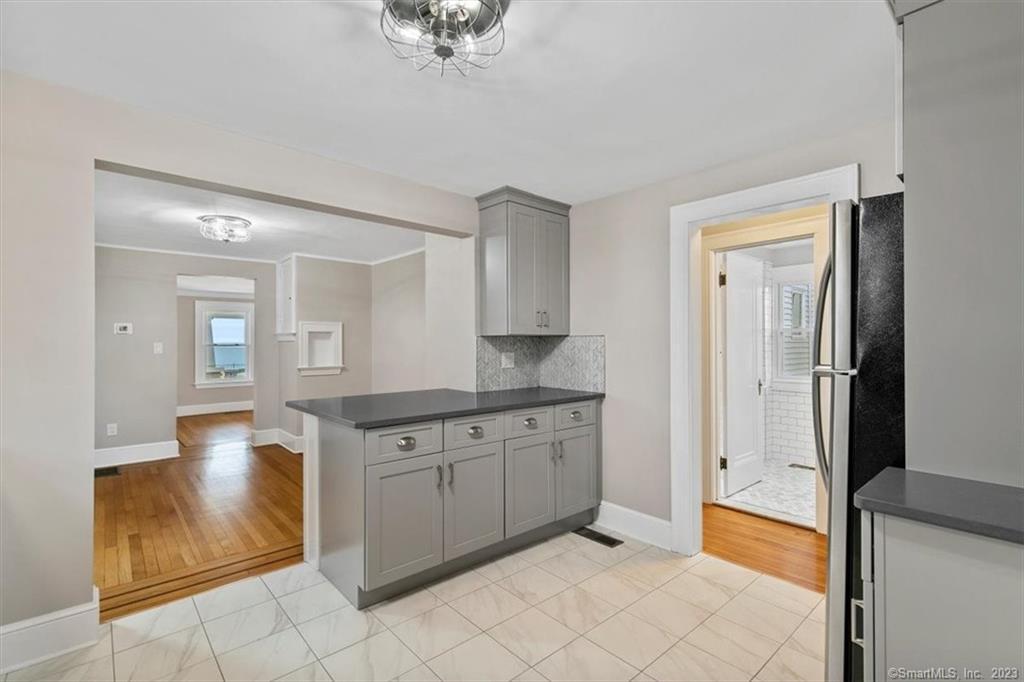 223 Townsend Avenue New Haven CT 06512