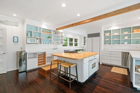 118 Middle Beach Road Madison CT 06443